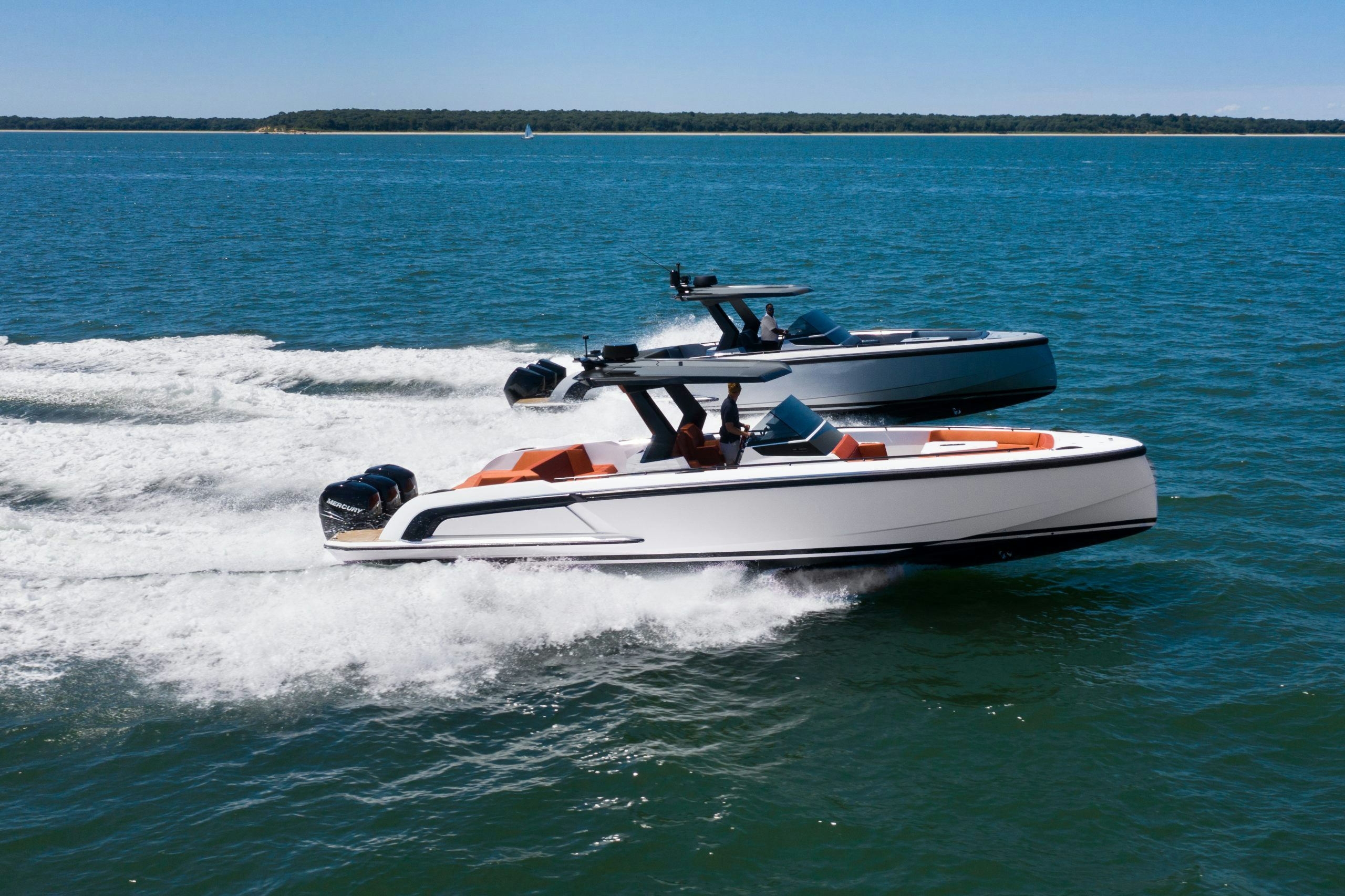 vanquish vq40 outboard white and gray racing